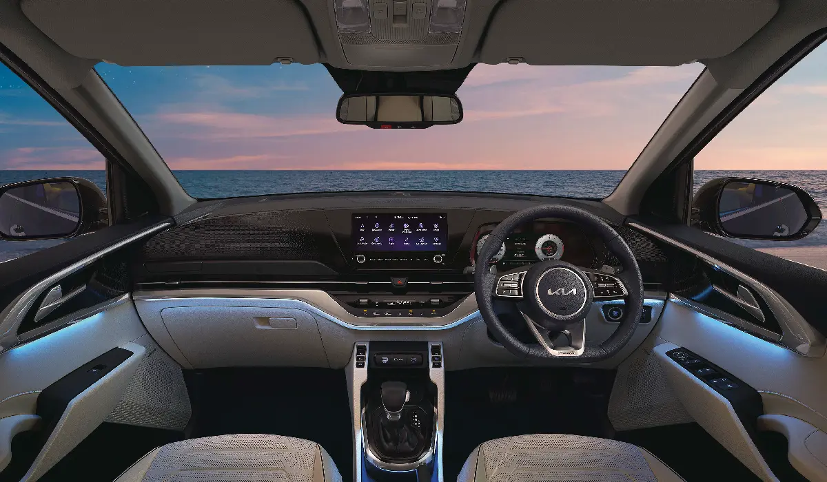 Kia - Carens Luxury Plus - Car Rentals Near me - Used Cars Near me - Exclusive Concierge Club.webp